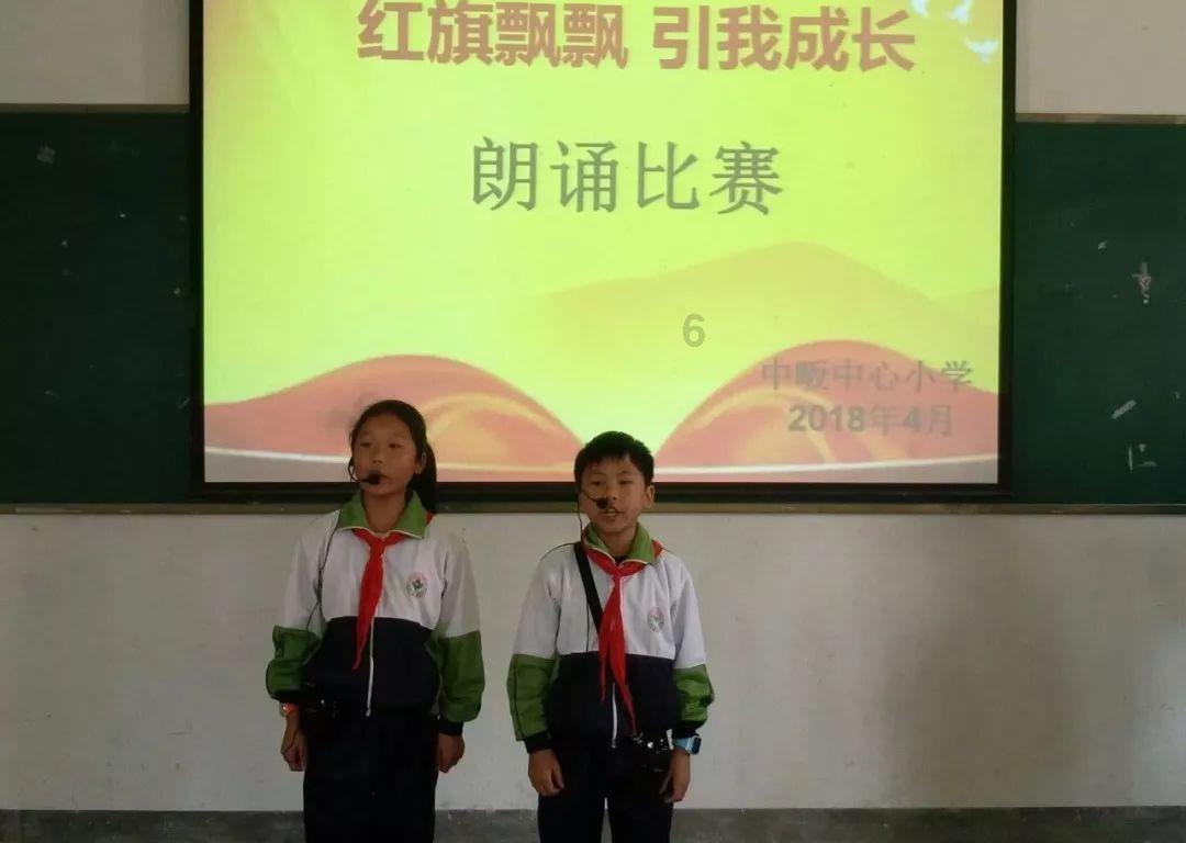 时尚芭比做美甲