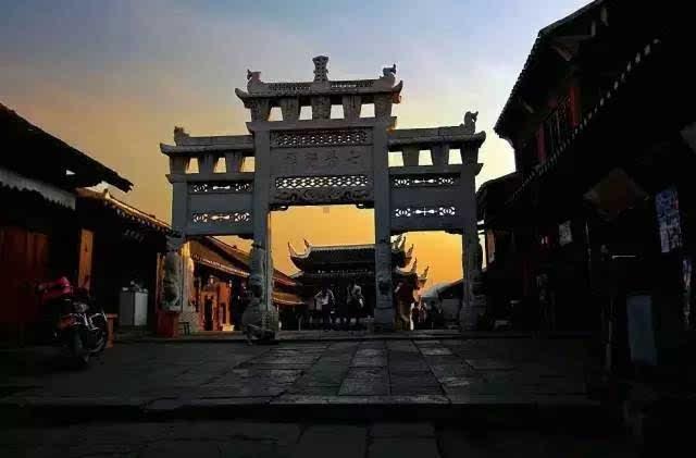 复古车循环赛